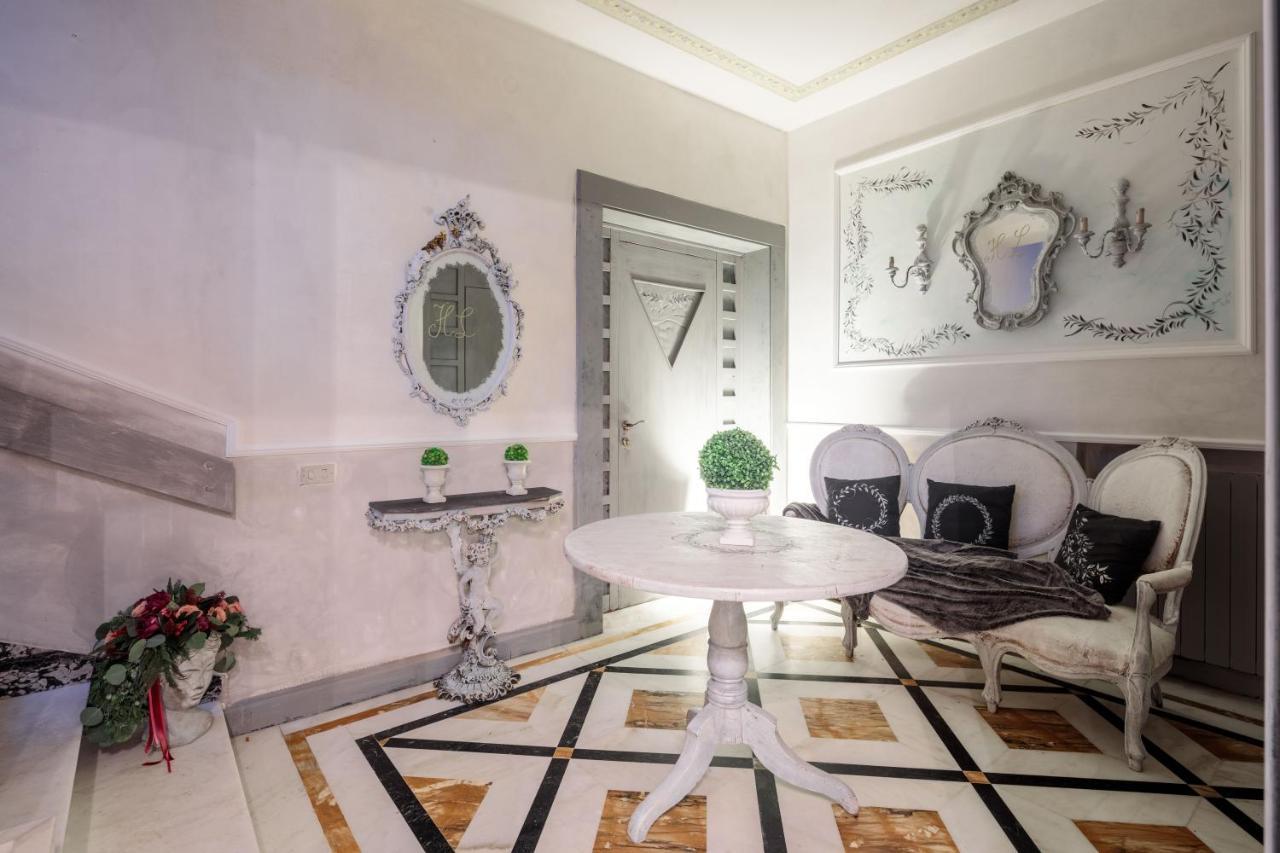Hotel Luciana Marina di Massa Εξωτερικό φωτογραφία